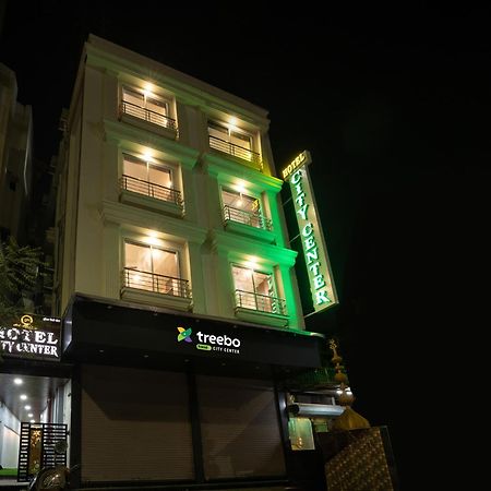 Treebo City Center Sakardarā Exterior photo